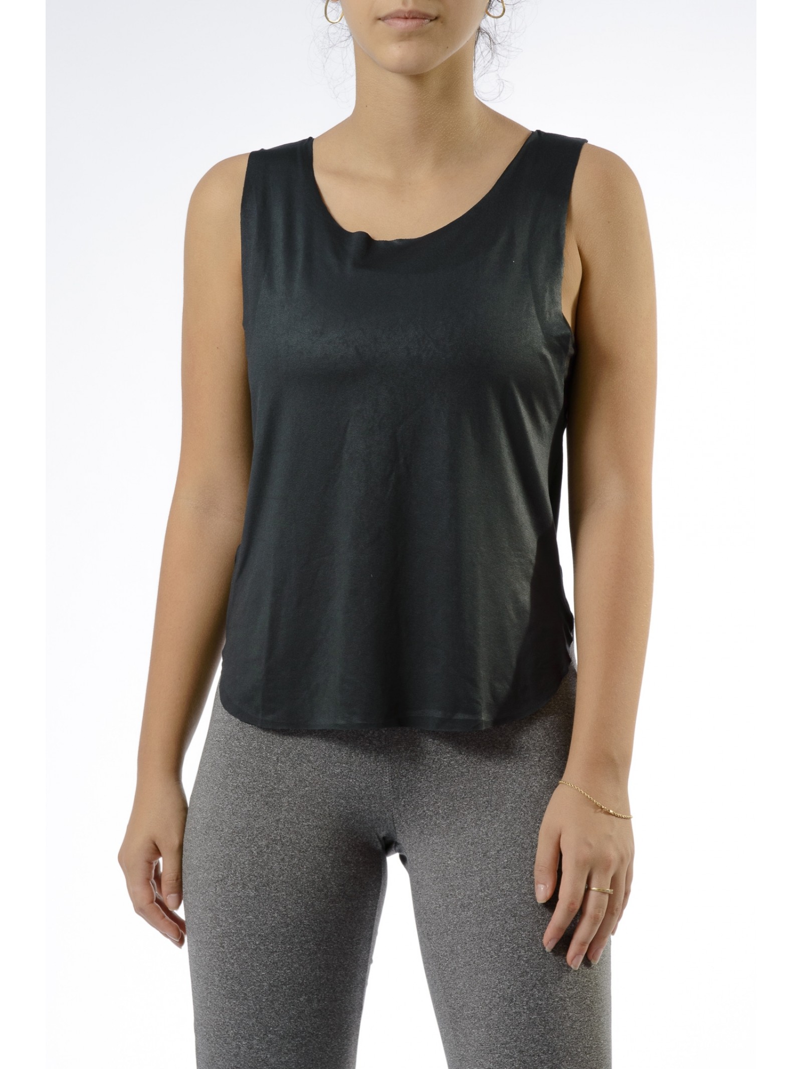 BLUSA  FITNESS FEMININA EM CREPE PRETO 4044