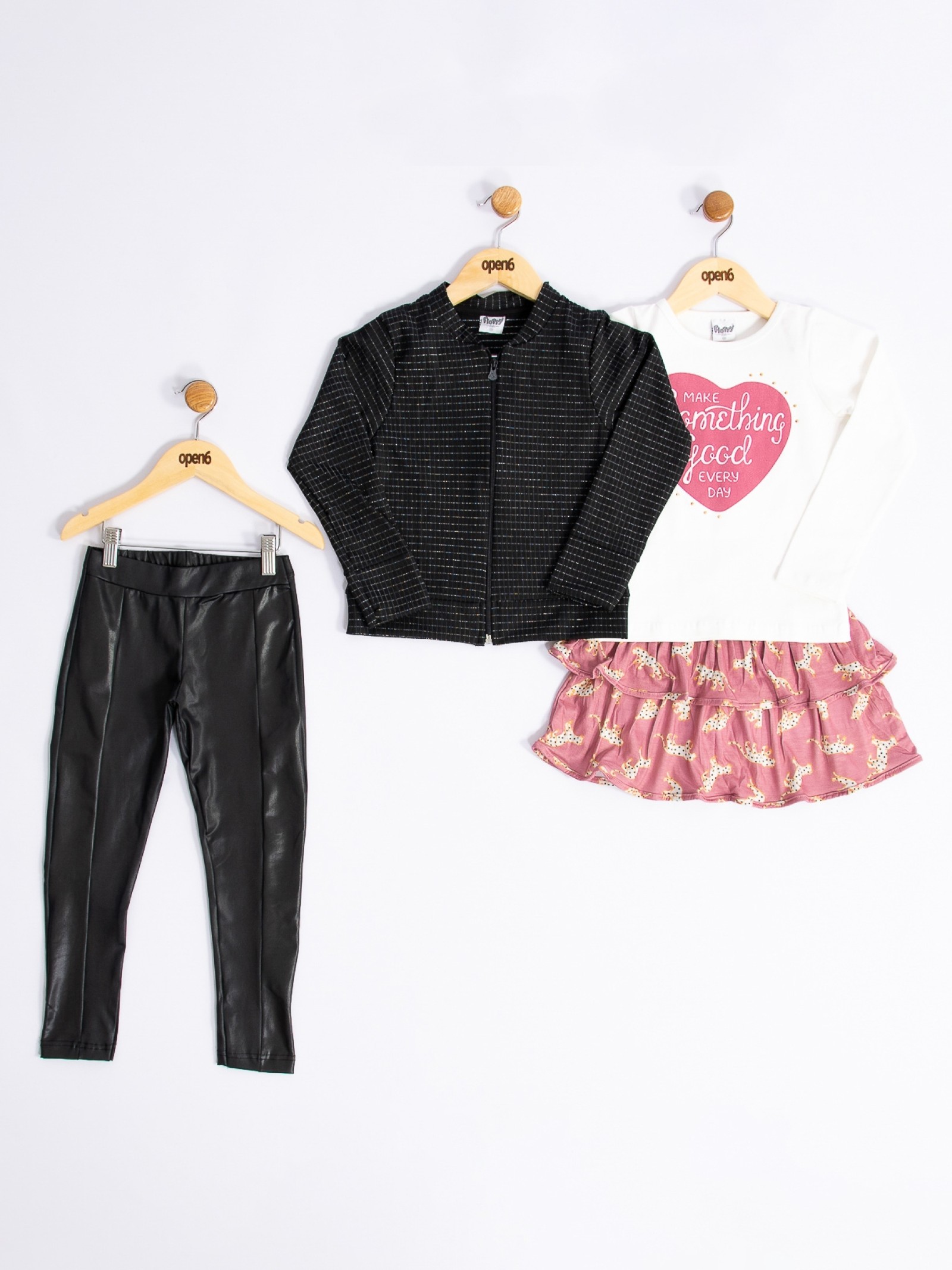COMBO FEMININO COM 4 PEÇAS TAMANHO 8 - COD 28
