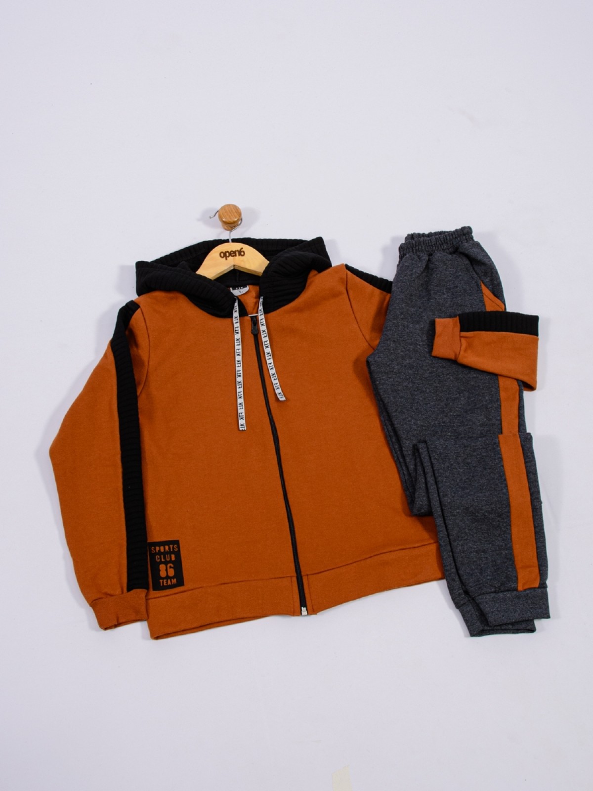 CONJUNTO INFANTIL MASCULINO CLUB CARAMELO 2469 - FTK BRAND